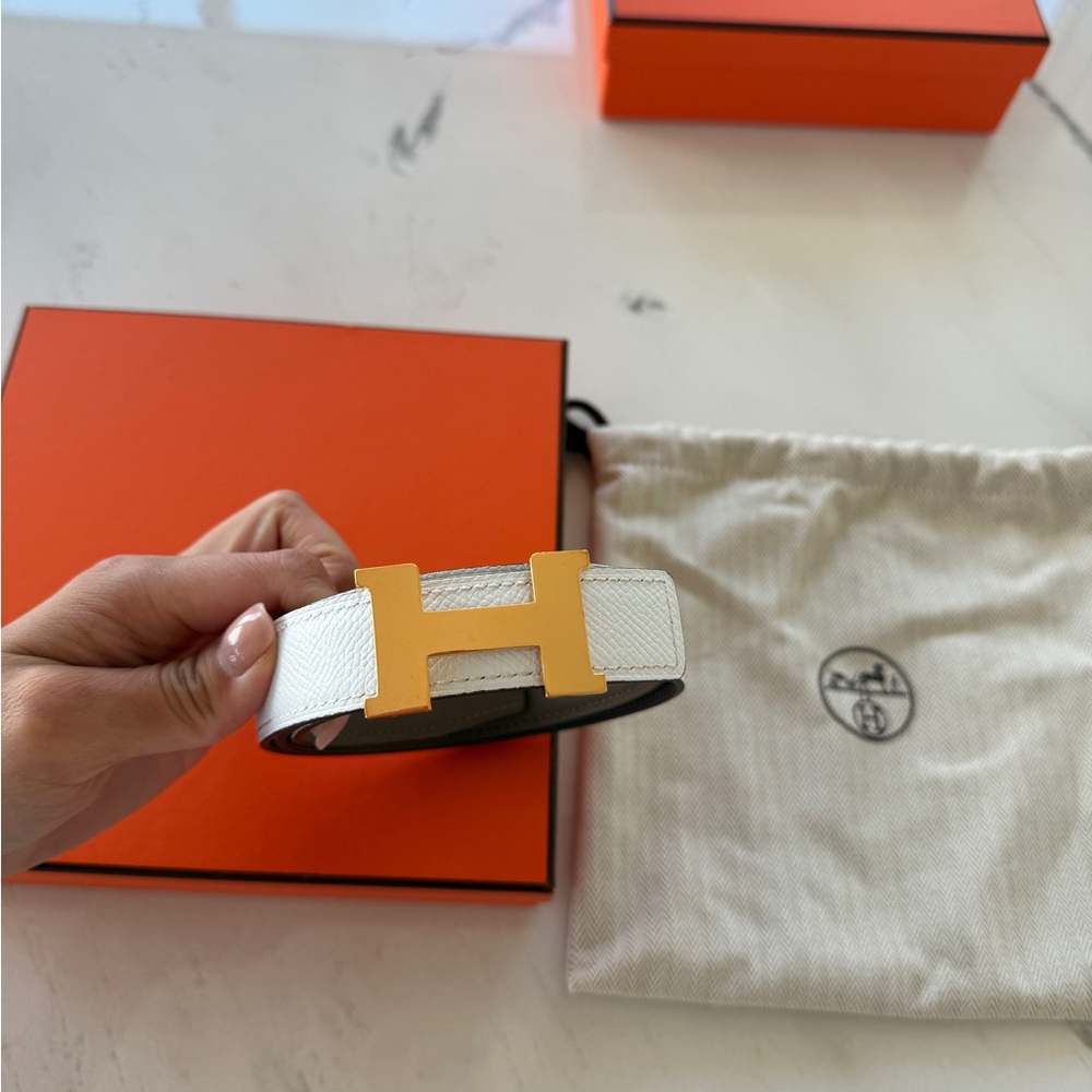 Hermès White and Gold H Buckle Belt size 70